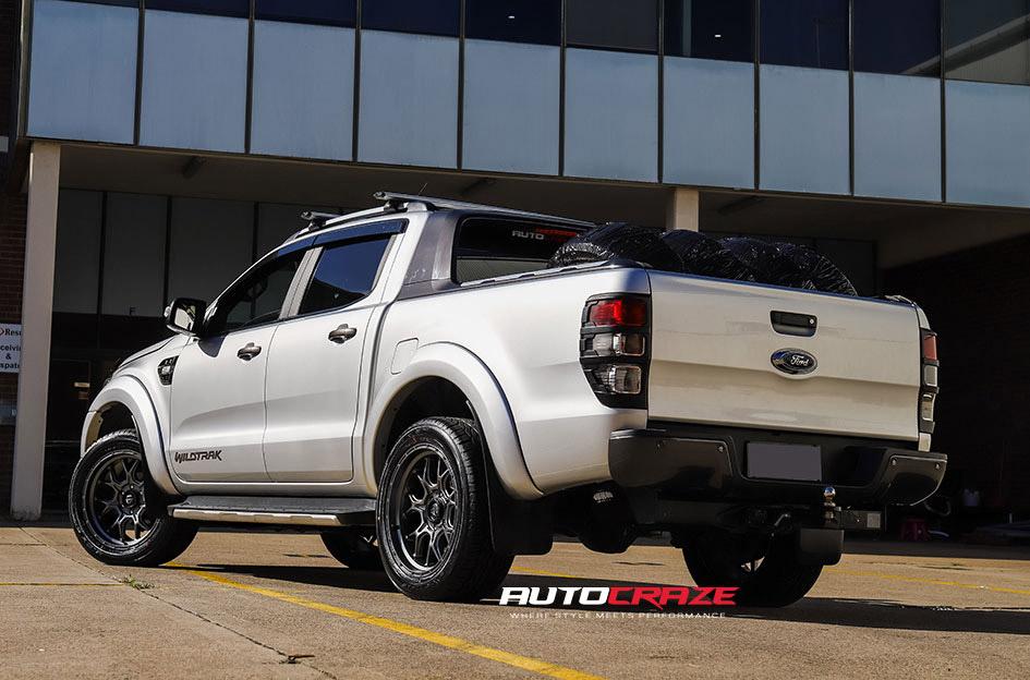 FORD-RANGER-TECH-ANTHRACITE